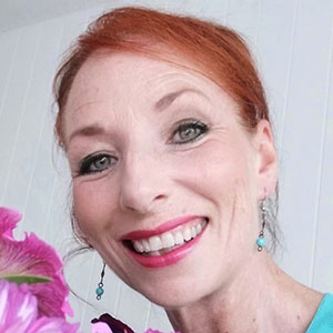 Debbie Davies Cheshire Area of NAFAS Qualified Demonstrator