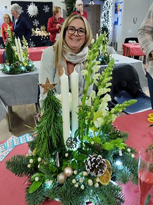 Hale Barns Flower Club Christmas 2021 Workshop Photo