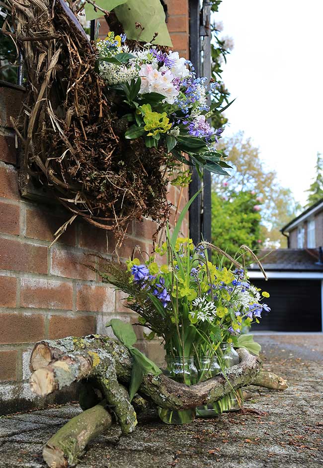 A photo of an arrangement created by Sale member Shiona Fosh for the National Flower Arranging Day