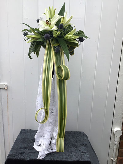 Judith Windsor's Bronze Award Winning flower arrangement in the A Moment in Time class of the Royal Cheshire County 'Virtual' Show 2021