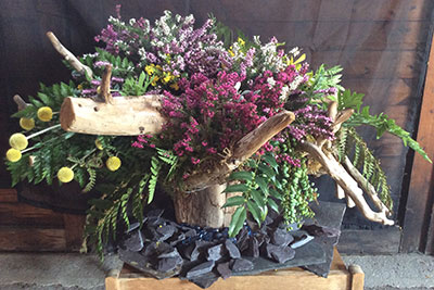 Betsi Davies' flower arrangement in the Landscape class of the Royal Cheshire County 'Virtual' Show 2021