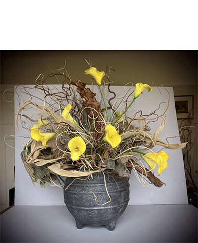 Barbara Fisher's Bronze Award Winning flower arrangement in the Wild Thing class of the Royal Cheshire County 'Virtual' Show 2021