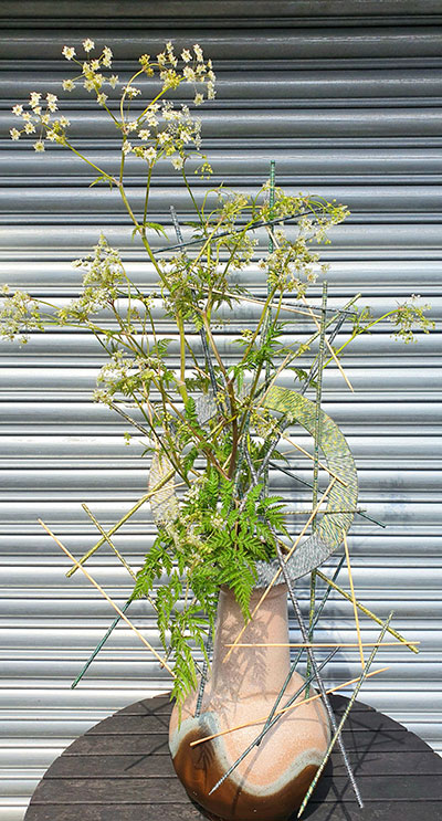 Elaine Taylor's flower arrangement in the Wild Thing class of the Royal Cheshire County 'Virtual' Show 2021