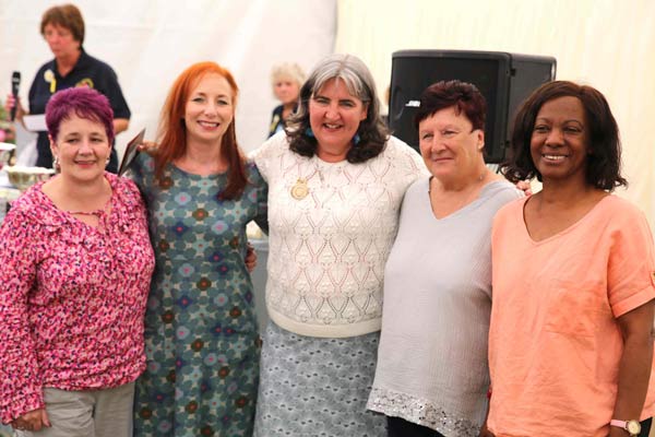 Flower Clubs of Cheshire class award winners with NAFAS National Chairman Nicky Wylie at the 2024 Royal Cheshire Show 